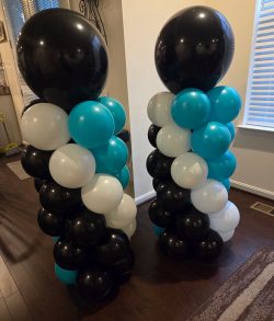 mixable-moments-black-white-blue-columns-02