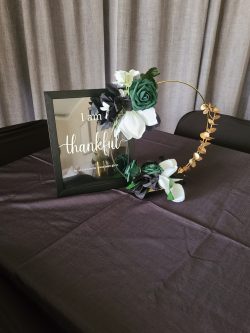 mixable-moments-hbd-green-gold-05